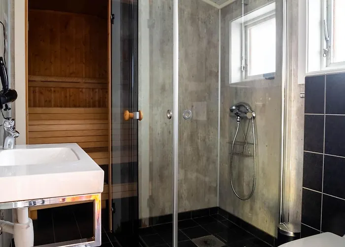 Buodden Rorbuer - Fisherman Sørvågen