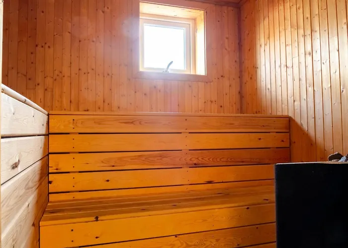 Ferienhaus Buodden Rorbuer - Fisherman