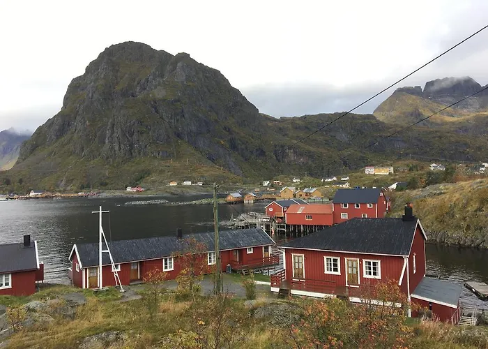 Buodden Rorbuer - Fisherman Ferienhaus *