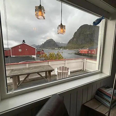 Buodden Rorbuer - Fisherman Cabins Sorvagen Holiday home *