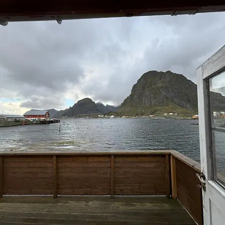 Buodden Rorbuer - Fisherman Cabins Sorvagen *