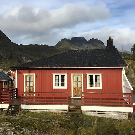 Buodden Rorbuer - Fisherman Cabins Sorvagen *